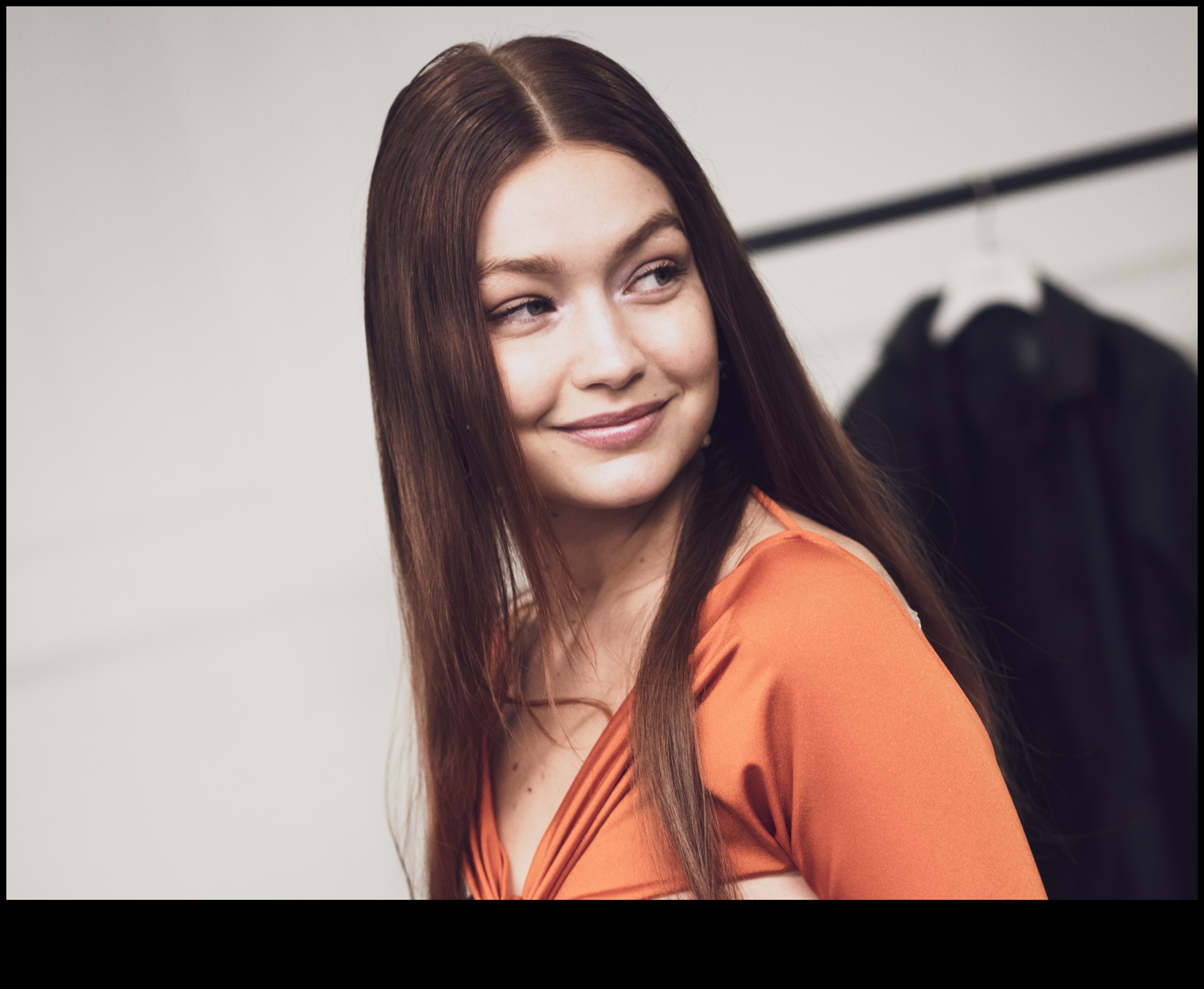 אובורן גלאם יומני: סיפורי מאחורי הקלעים של תמורות סלבס