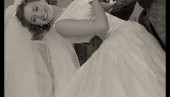 מסע בזמן בסגנון: שמלת כלה וינטג' מופלאה